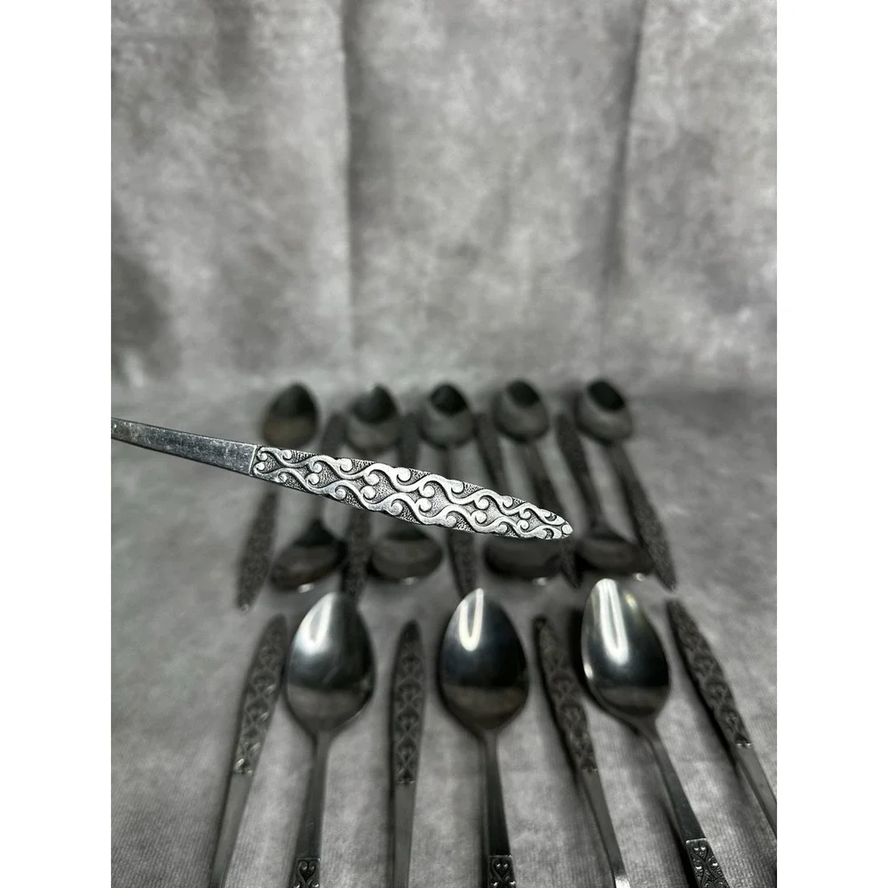 17 Dinner Spoons National Stainless‎ Japan Malta  NSTMAL Geometric MCM